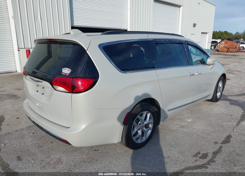 2017 CHRYSLER PACIFICA TOURING-L VIN: 2C4RC1BG1HR788576