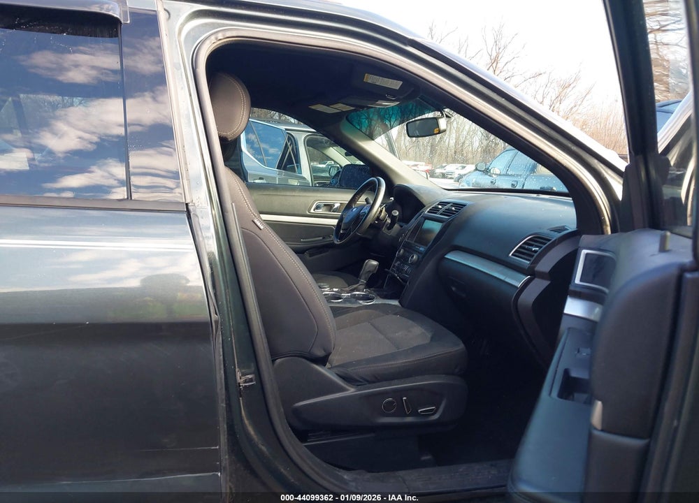 2016 FORD EXPLORER XLT VIN: 1FM5K8D88GGB03422