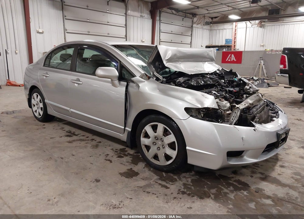 2011 HONDA CIVIC LX VIN: 19XFA1F5XBE038037