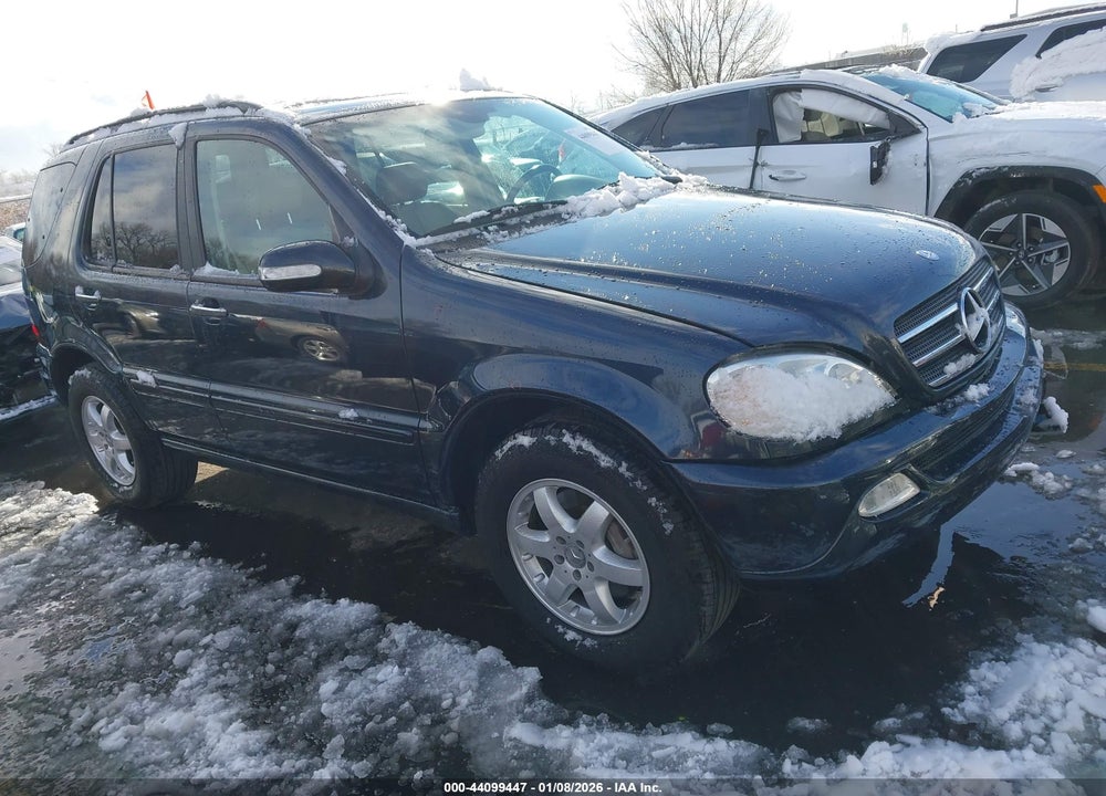 2003 MERCEDES-BENZ ML 500 VIN: 4JGAB75E03A393486