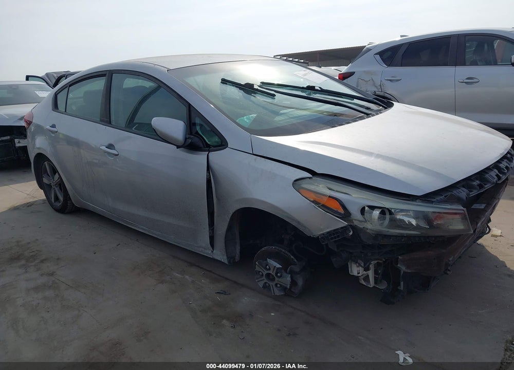 2018 KIA FORTE LX VIN: 3KPFL4A7XJE220193