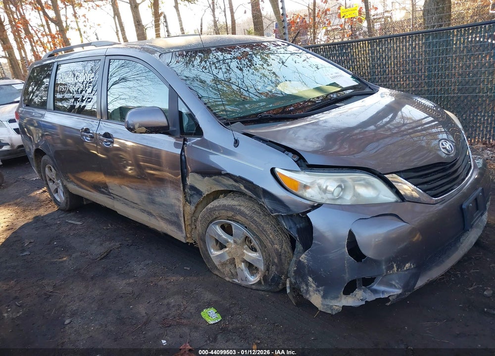 2012 TOYOTA SIENNA LE V6 8 PASSENGER VIN: 5TDKK3DC2CS189504