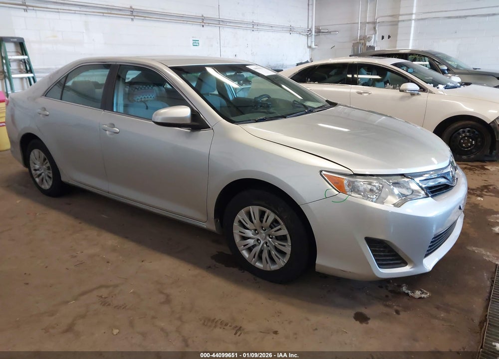 2014 TOYOTA CAMRY LE VIN: 4T1BF1FK1EU341019