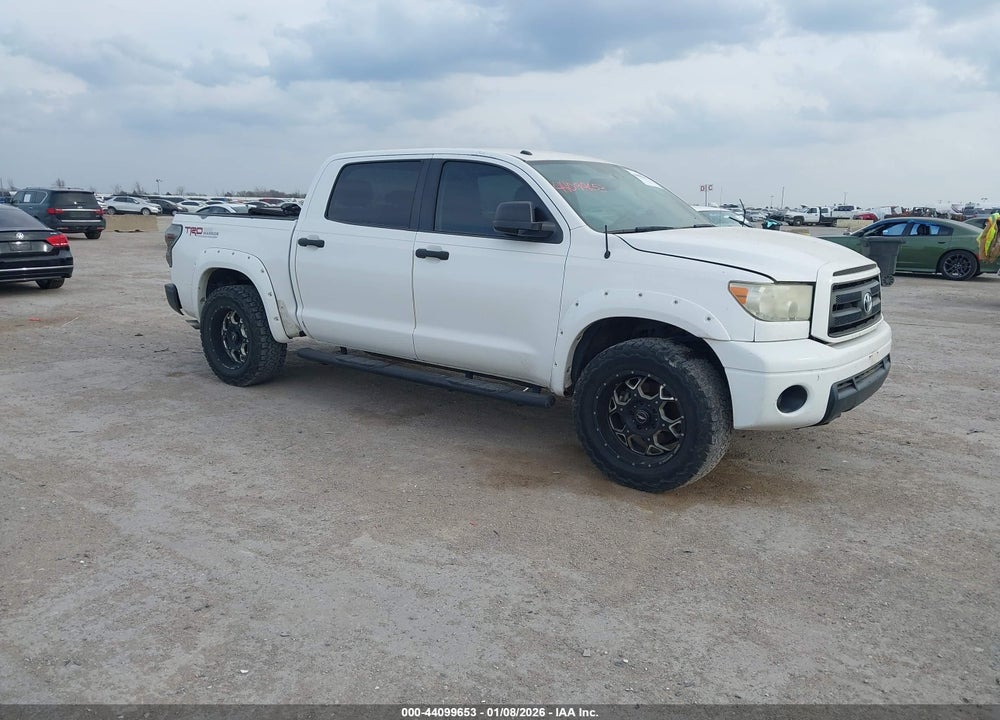 2012 TOYOTA TUNDRA GRADE 5.7L V8 VIN: 5TFDW5F11CX260237