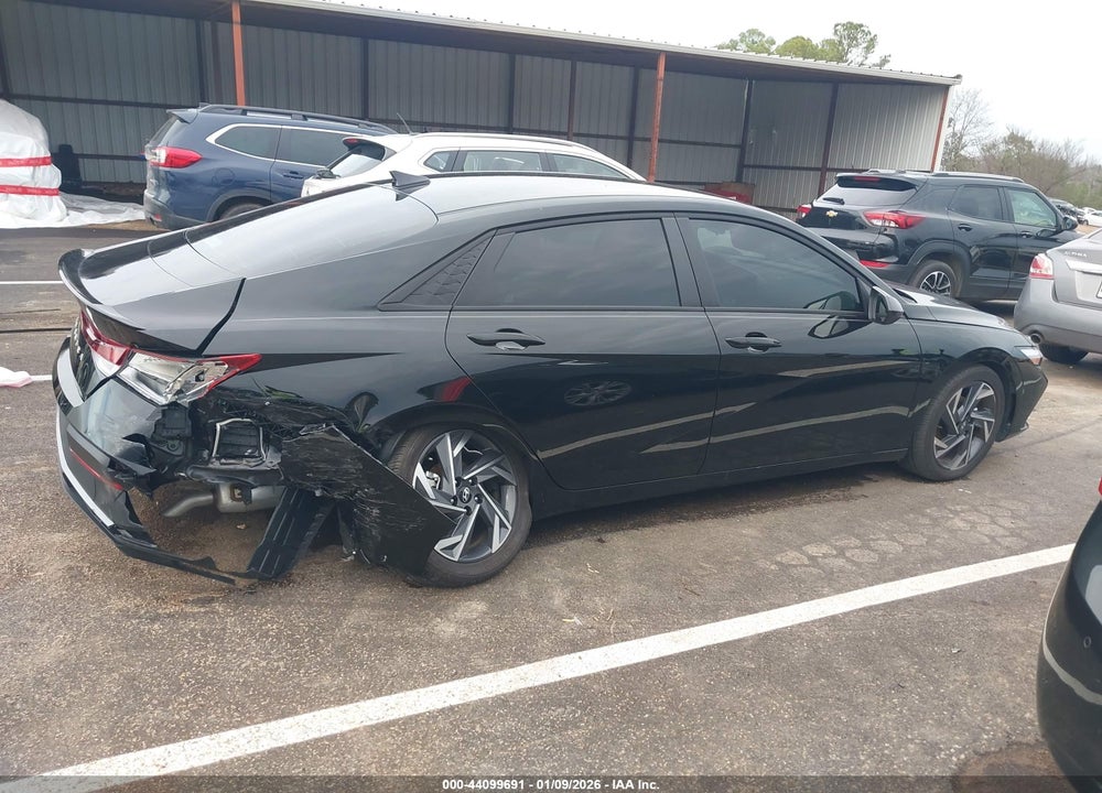 2025 HYUNDAI ELANTRA SEL SPORT VIN: KMHLM4DG2SU078464