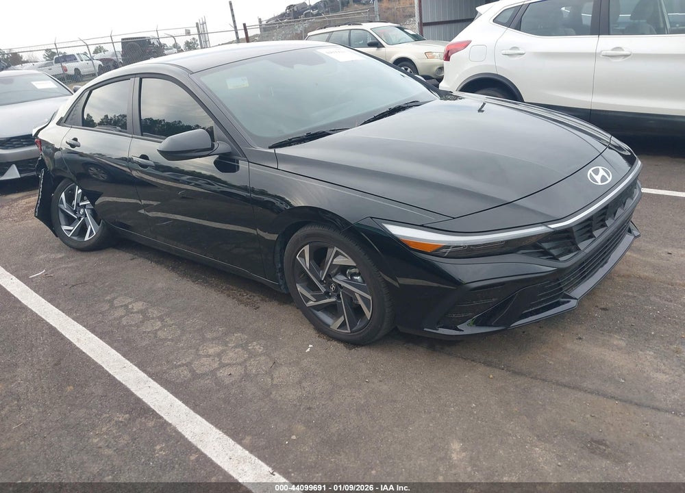 2025 HYUNDAI ELANTRA SEL SPORT VIN: KMHLM4DG2SU078464