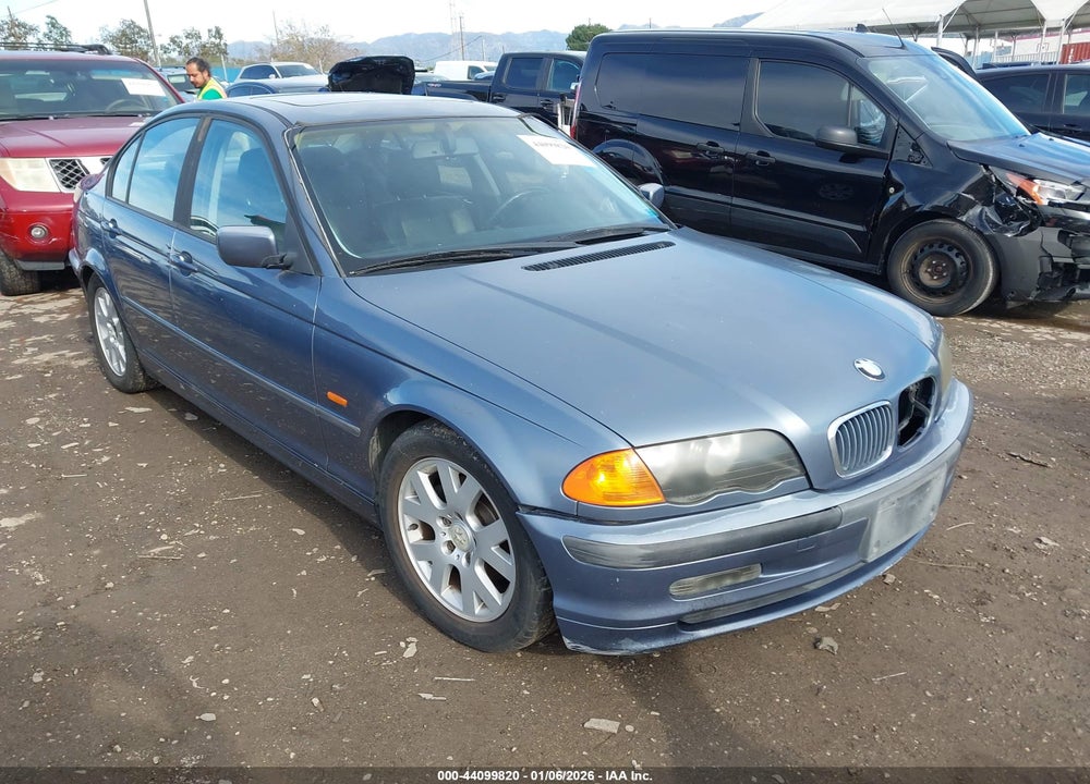 1999 BMW 323I VIN: WBAAM3330XCA80005