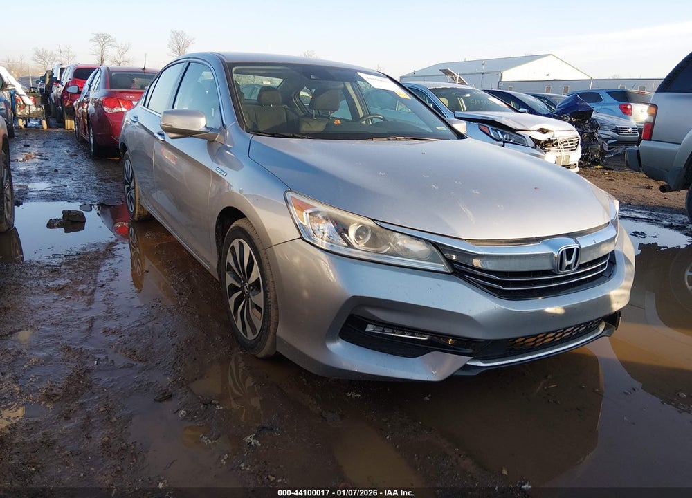 2017 HONDA ACCORD HYBRID VIN: JHMCR6F33HC021635