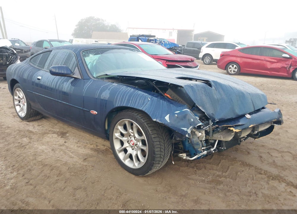 2000 JAGUAR XK8 VIN: SAJJA41B0YPA08082