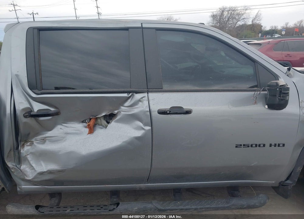 2026 CHEVROLET SILVERADO 2500HD , STANDARD BED, LT, 4WD VIN: 1GC4KNEY8TF145098