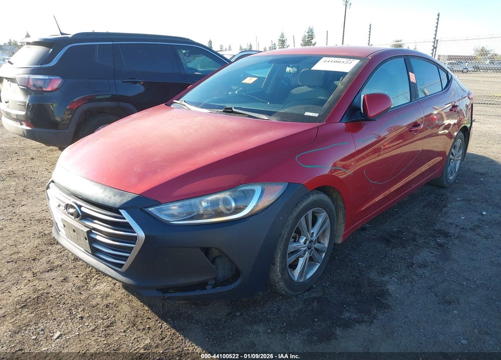 2018 HYUNDAI ELANTRA SEL VIN: 5NPD84LF7JH242225