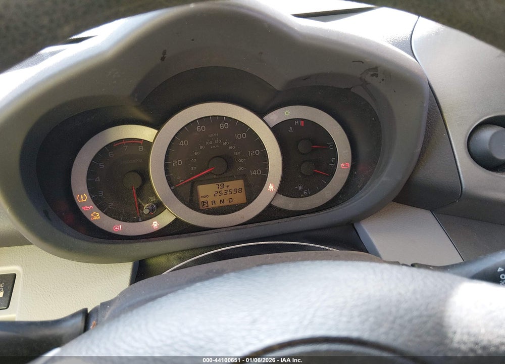 2011 TOYOTA RAV4 VIN: 2T3KF4DV0BW096781