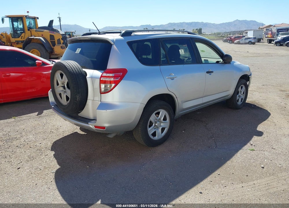 2011 TOYOTA RAV4 VIN: 2T3KF4DV0BW096781
