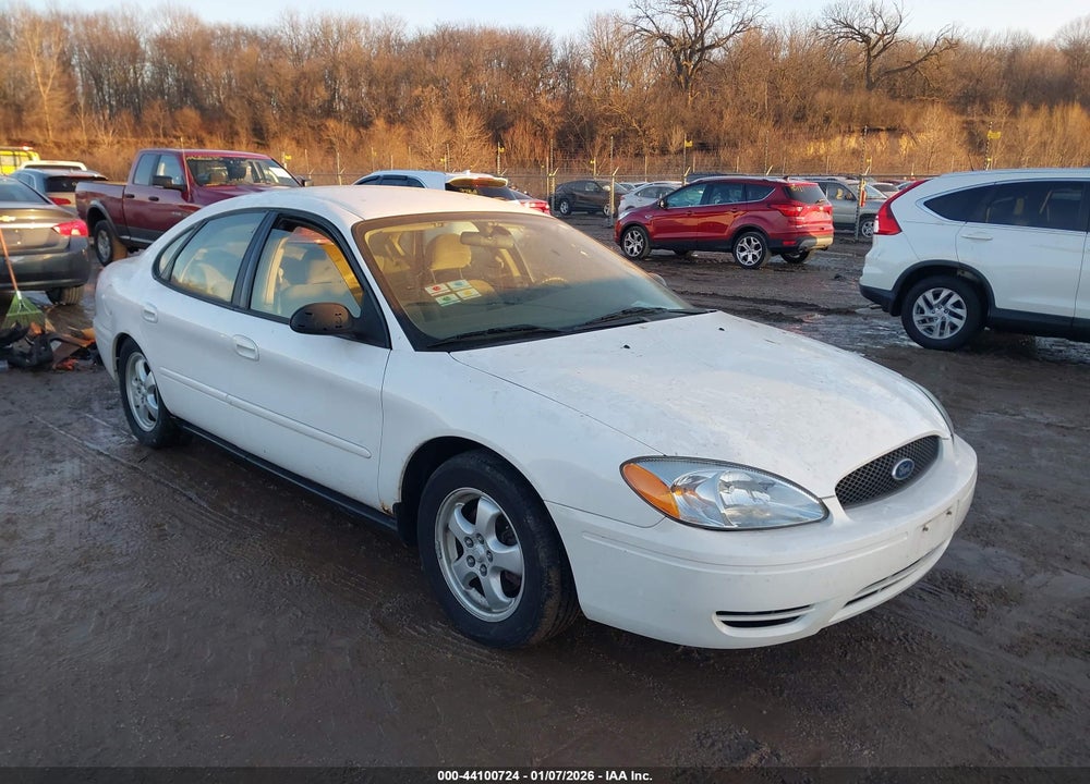 2005 FORD TAURUS SE VIN: 1FAFP53225A188429