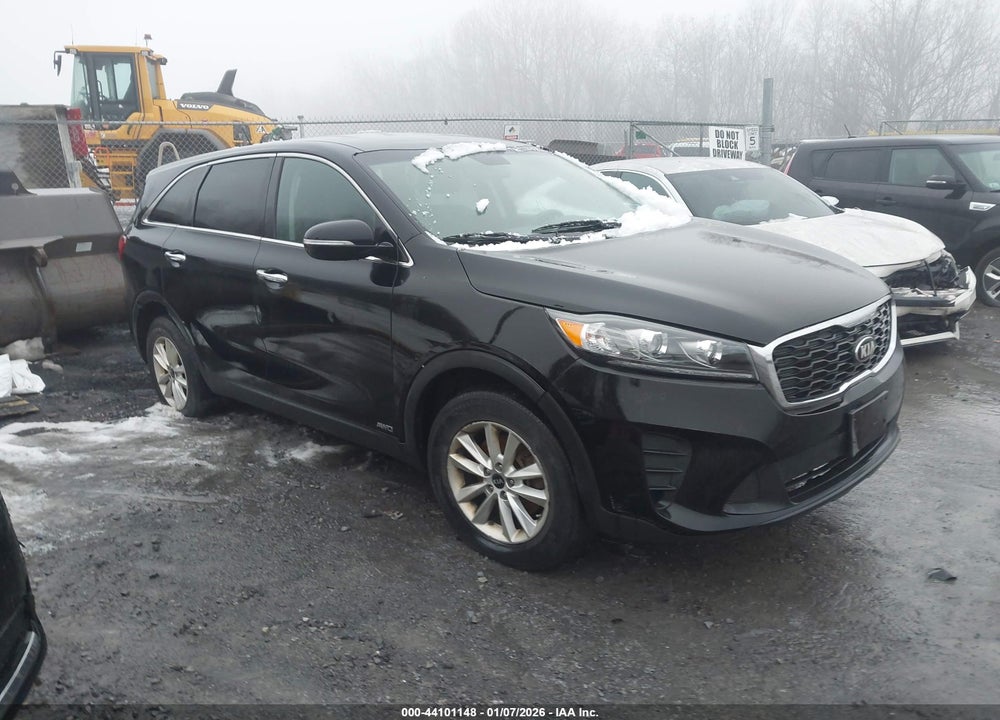 2019 KIA SORENTO 2.4L LX VIN: 5XYPGDA35KG542072