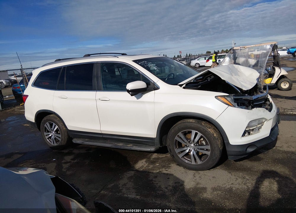 2016 HONDA PILOT EX-L VIN: 5FNYF6H75GB030449