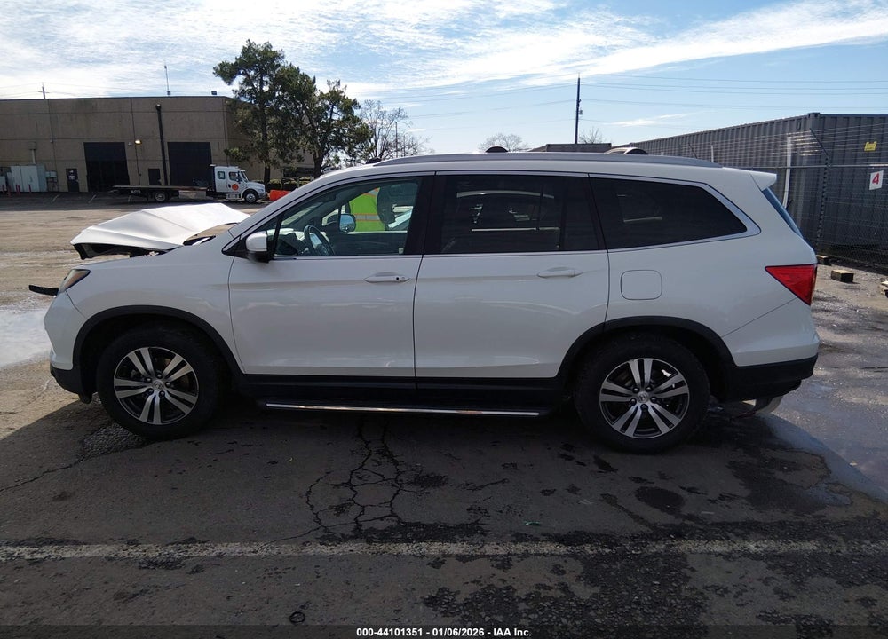 2016 HONDA PILOT EX-L VIN: 5FNYF6H75GB030449