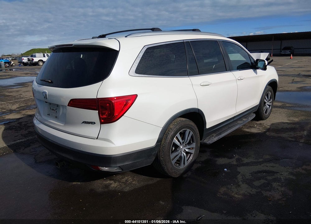 2016 HONDA PILOT EX-L VIN: 5FNYF6H75GB030449