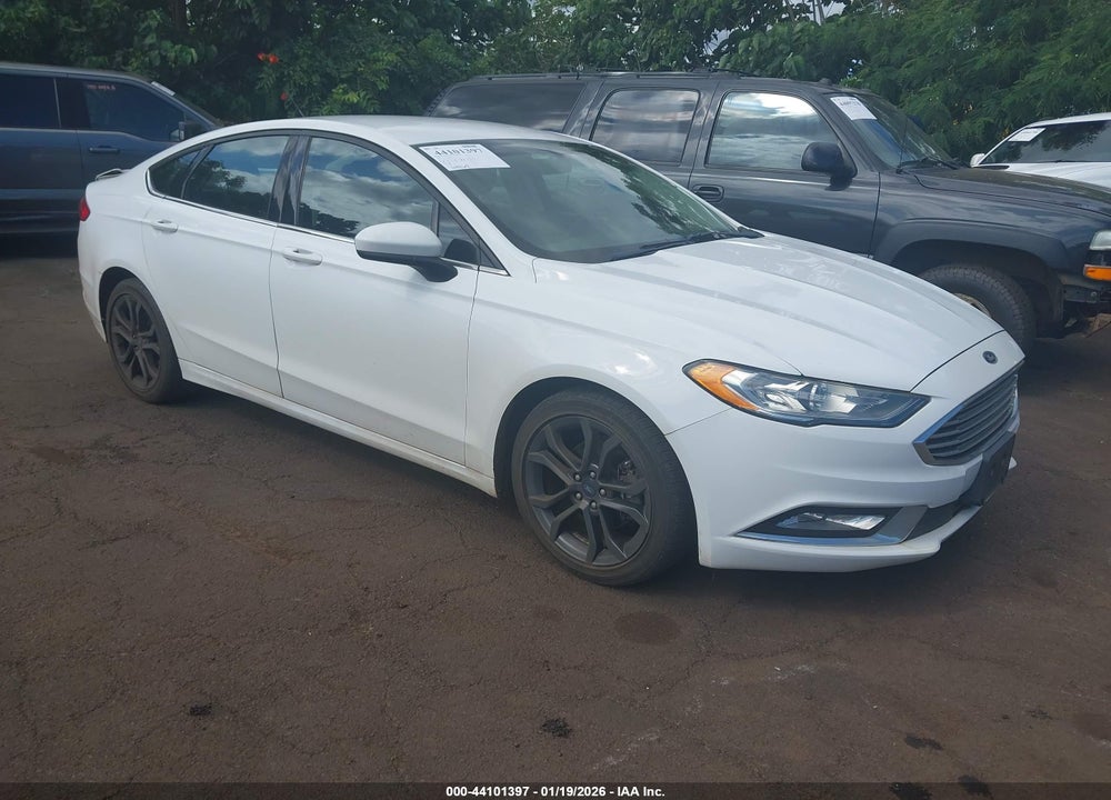 2018 FORD FUSION S VIN: 3FA6P0G7XJR241368
