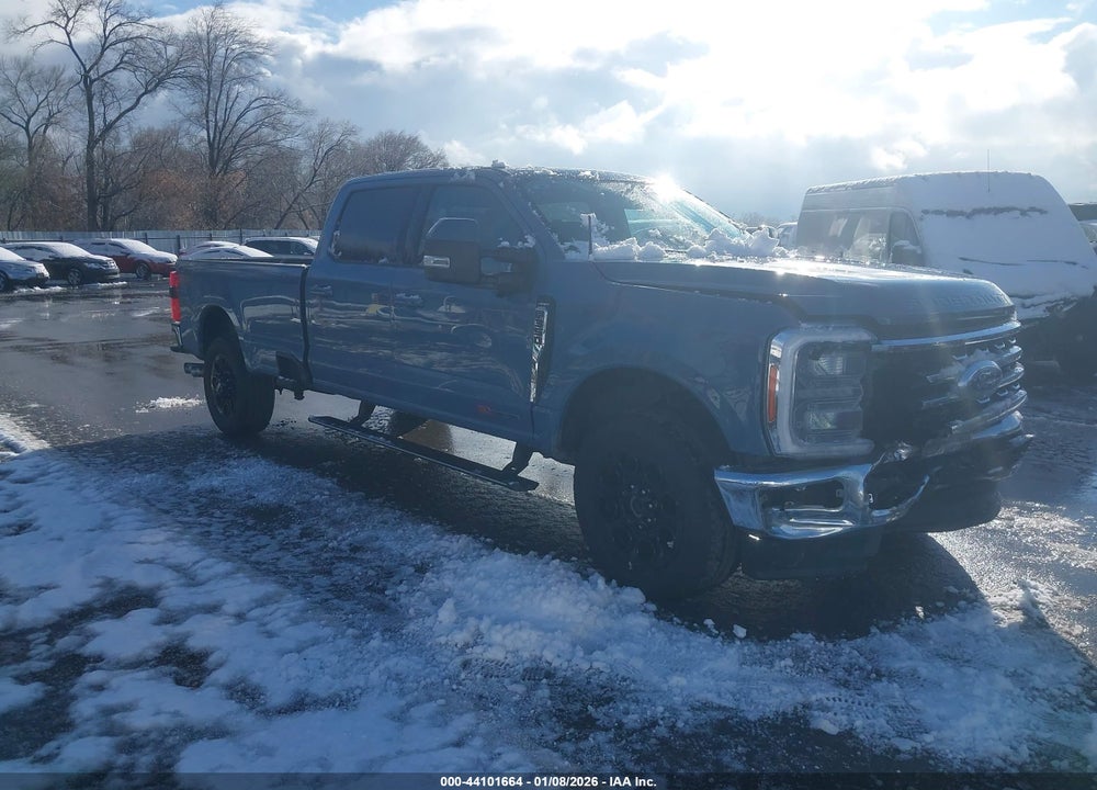 2023 FORD SUPER DUTY F-350 SRW LARIAT VIN: 1FT8W3BM2PEC69780