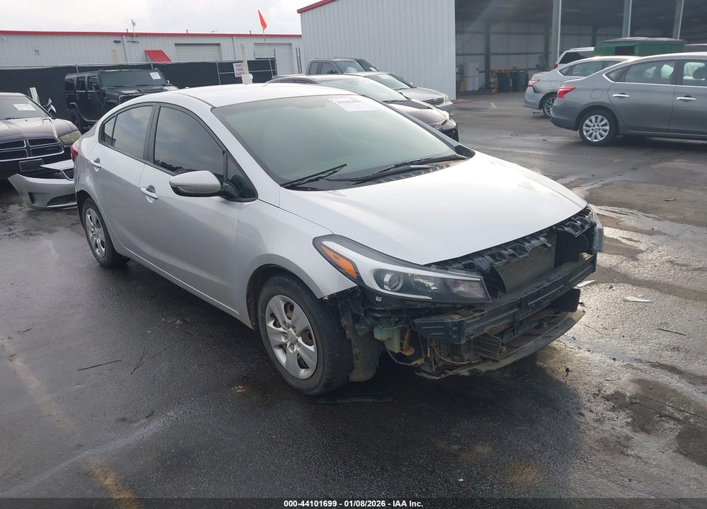 2017 KIA FORTE LX VIN: 3KPFK4A73HE067394