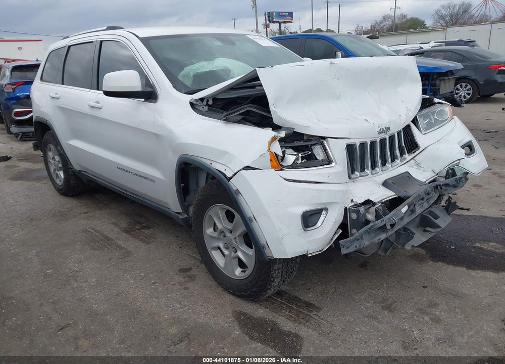 2015 JEEP GRAND CHEROKEE LAREDO VIN: 1C4RJEAG4FC826192