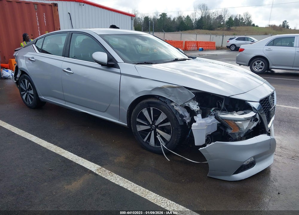 2022 NISSAN ALTIMA SV FWD VIN: 1N4BL4DV3NN308681