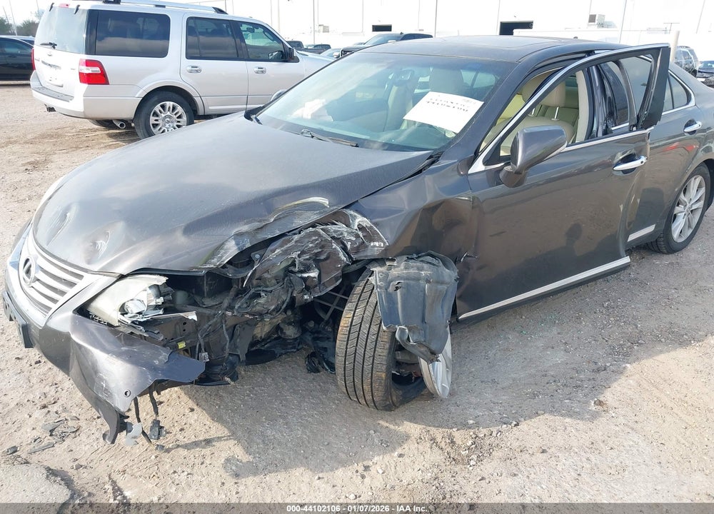 2011 LEXUS ES 350 VIN: JTHBK1EG0B2469254