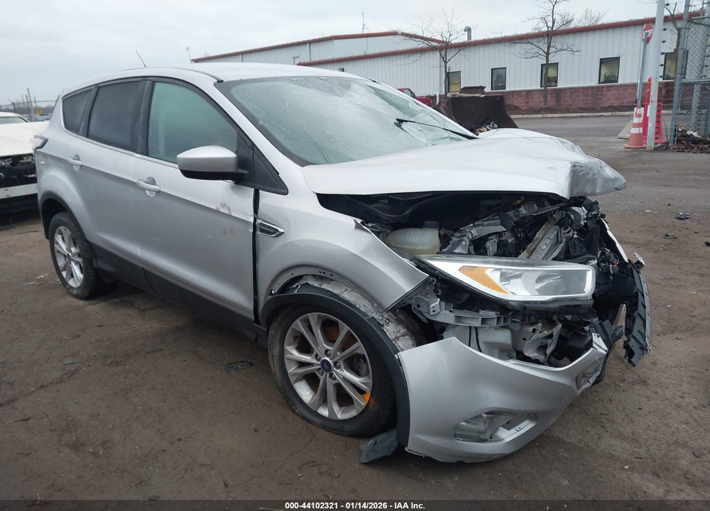 2017 FORD ESCAPE SE VIN: 1FMCU0GD8HUC61838