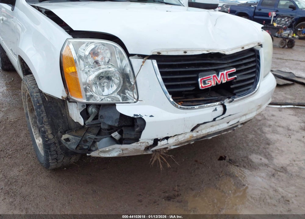2012 GMC YUKON XL 1500 SLT VIN: 1GKS2KE71CR275045