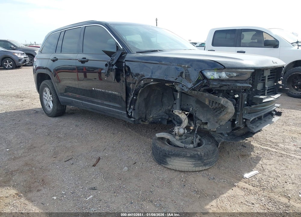 2023 CHEROKEE JEEP GRAND  LAREDO 4X2 VIN: 1C4RJGAG4PC534426