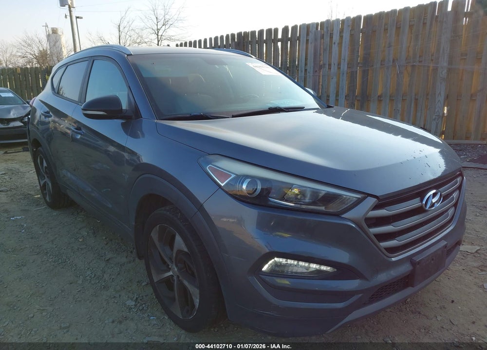 2016 HYUNDAI TUCSON SPORT VIN: KM8J33A27GU252338