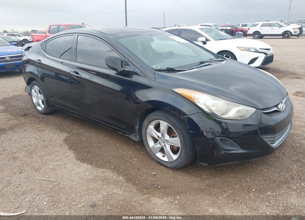 2013 HYUNDAI ELANTRA GLS VIN: 5NPDH4AE8DH310160
