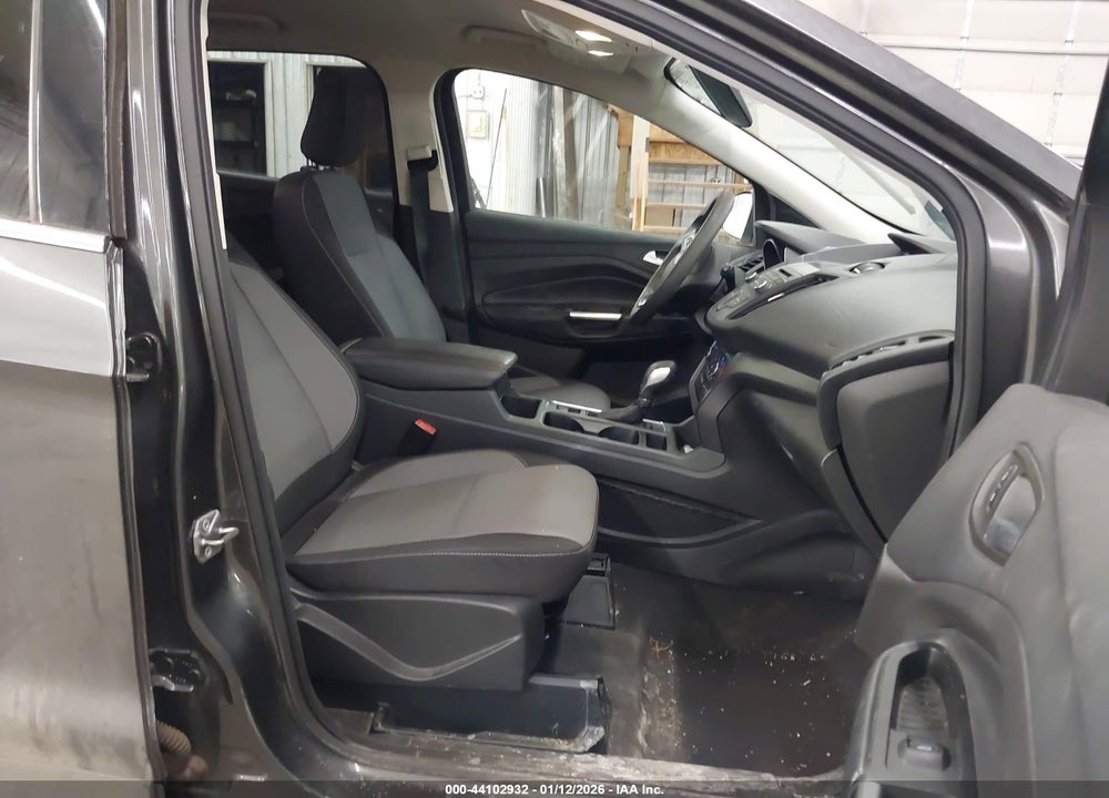 2018 FORD ESCAPE SE VIN: 1FMCU9GD5JUA31068