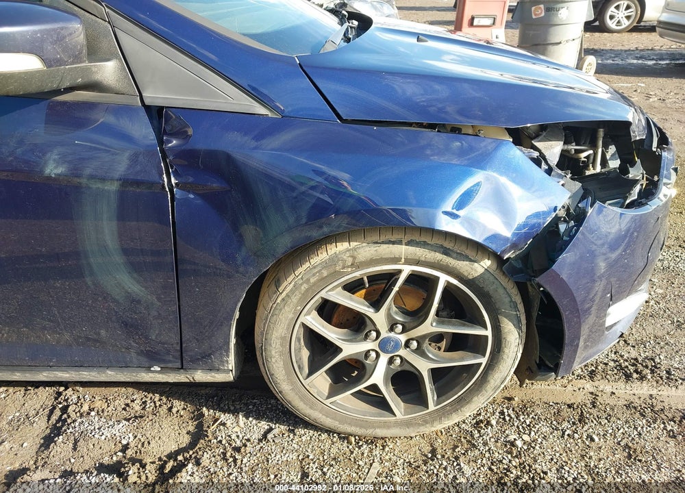2017 FORD FOCUS SEL VIN: 1FADP3H22HL257178
