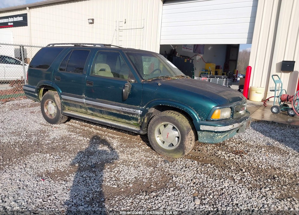 1997 GMC JIMMY SLS VIN: 1GKCS13W5V2567141