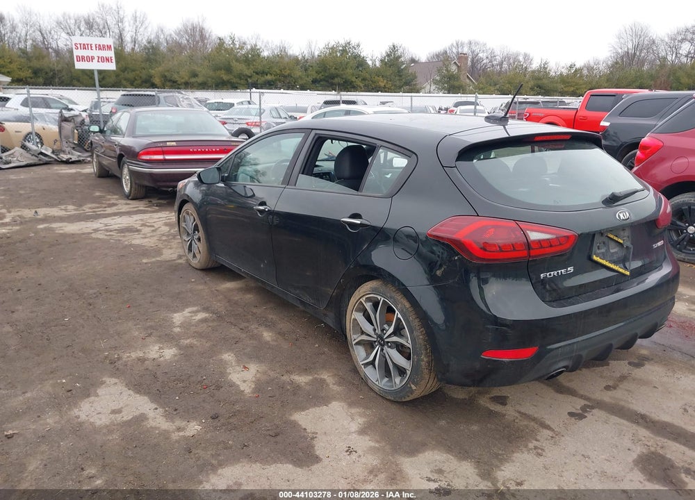 2017 KIA FORTE SX VIN: 3KPFN5A35HE140601