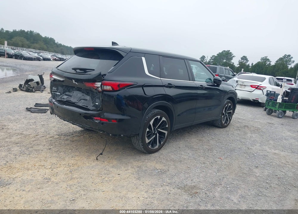 2024 MITSUBISHI OUTLANDER SE 2.5 2WD/SE BLACK EDITION S-AWC/SE BLACK EDITION W/PANO ROOF VIN: JA4J3VA85RZ037058