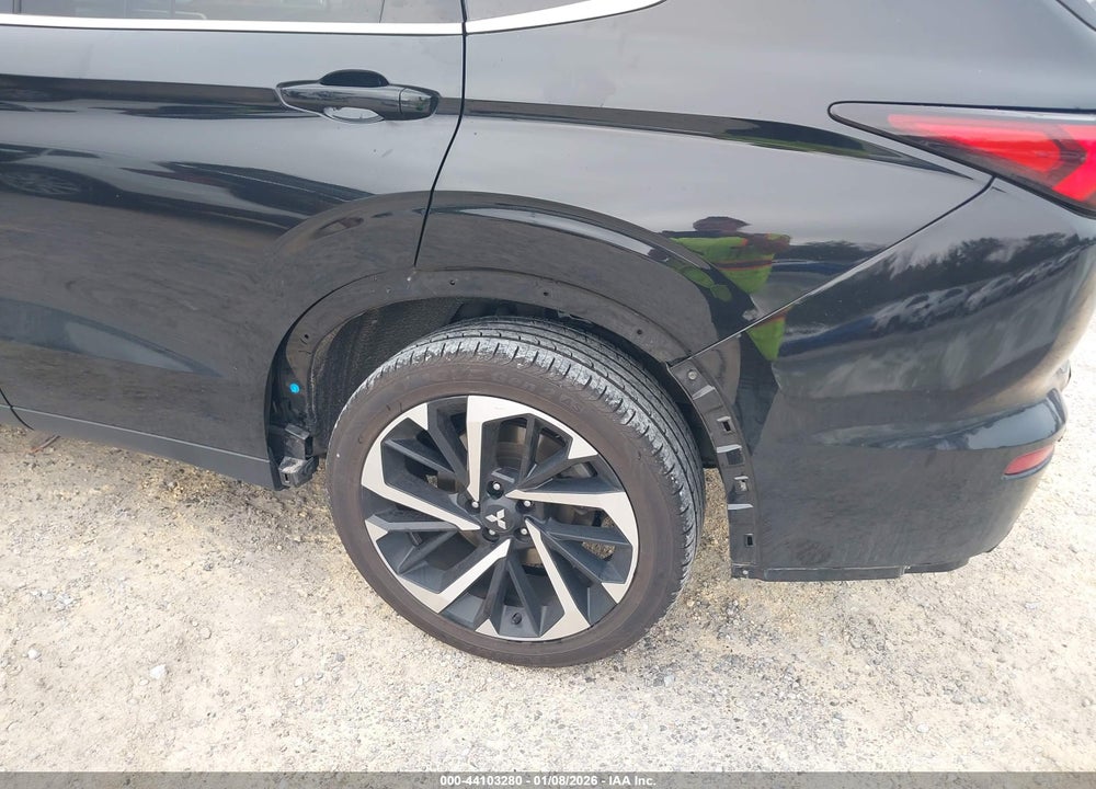 2024 MITSUBISHI OUTLANDER SE 2.5 2WD/SE BLACK EDITION S-AWC/SE BLACK EDITION W/PANO ROOF VIN: JA4J3VA85RZ037058