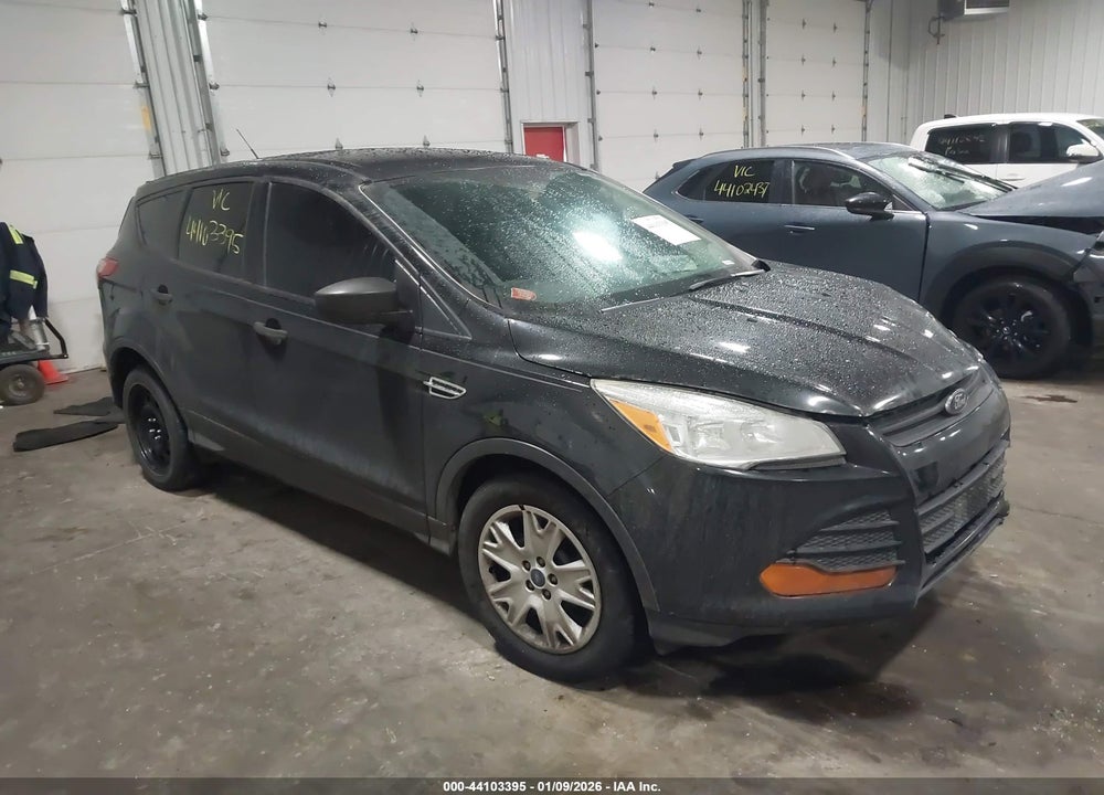 2014 FORD ESCAPE S VIN: 1FMCU0F76EUA31402