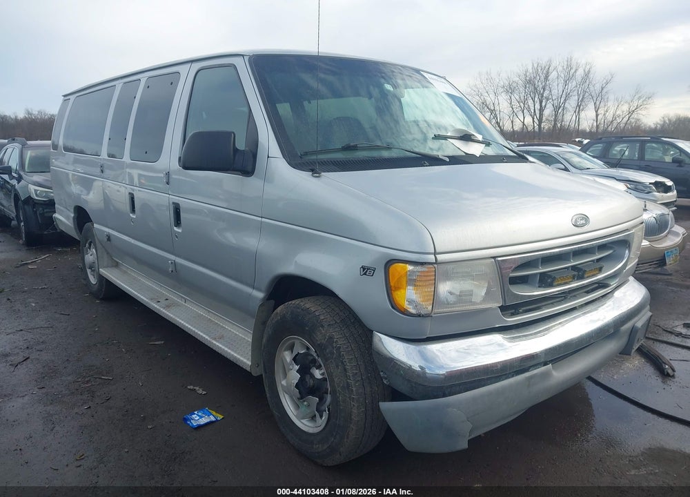 2000 FORD E-350 SUPER DUTY VIN: 1FBSS31L4YHA39494