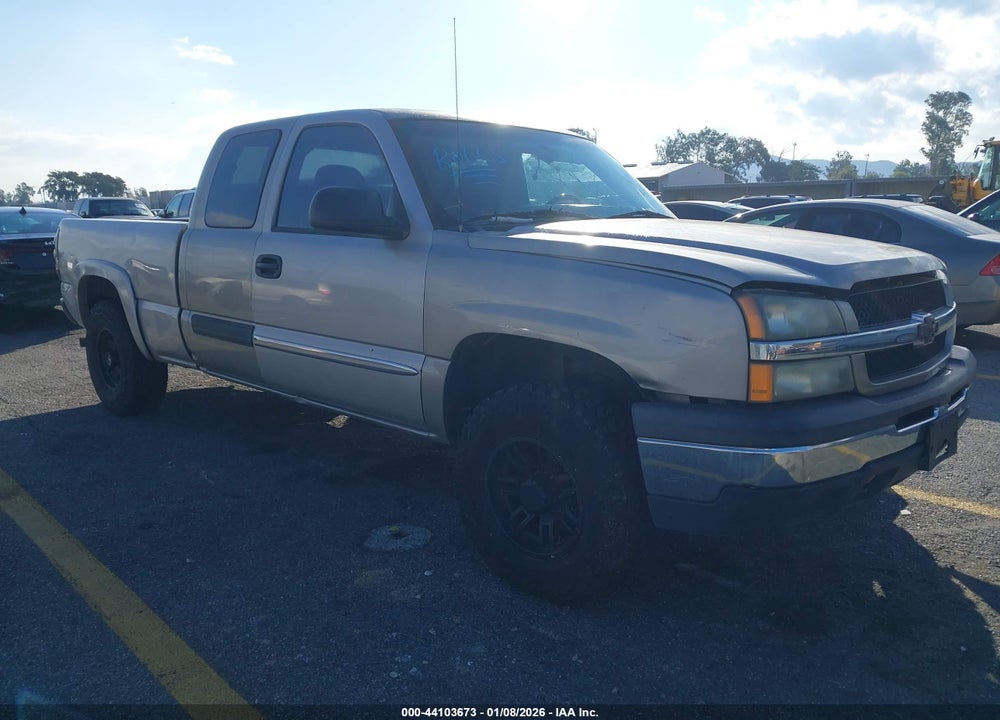 2003 CHEVROLET SILVERADO 1500 LS VIN: 2GCEK19T131107487
