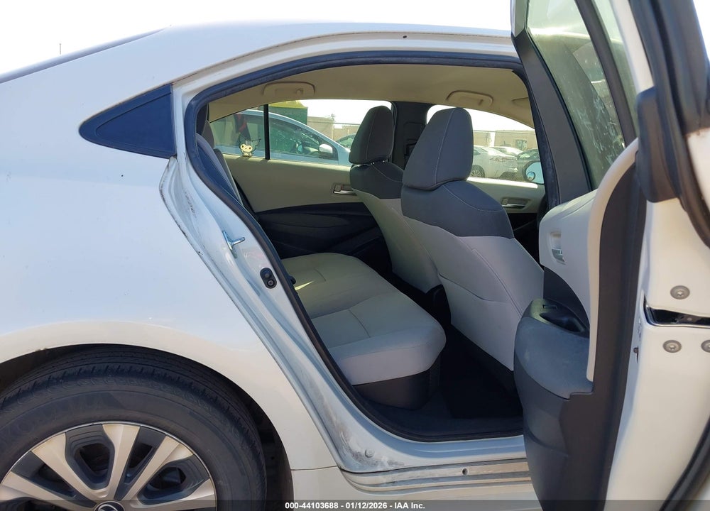 2021 TOYOTA COROLLA HYBRID LE VIN: JTDEAMDE8MJ017614