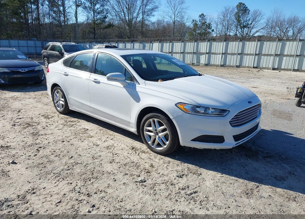 2013 FORD FUSION SE VIN: 3FA6P0H7XDR134372