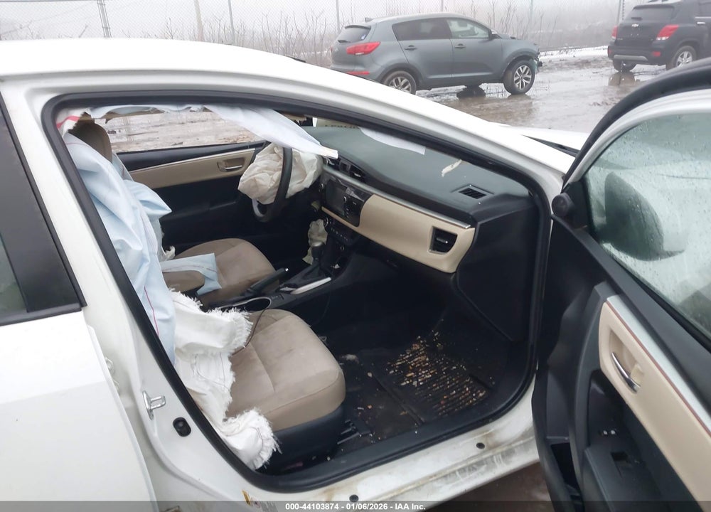 2015 TOYOTA COROLLA LE VIN: 2T1BURHE9FC456823
