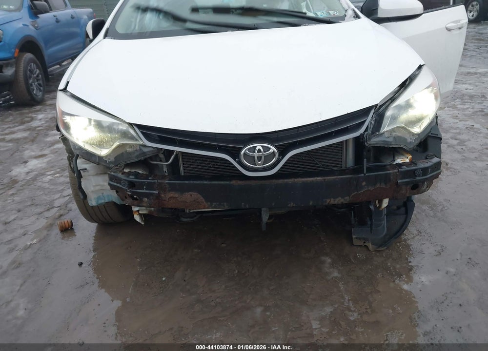 2015 TOYOTA COROLLA LE VIN: 2T1BURHE9FC456823