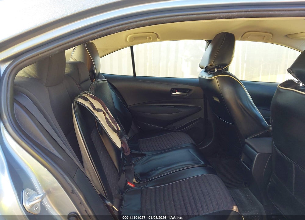 2021 TOYOTA COROLLA LE VIN: JTDEPMAE9MJ154077