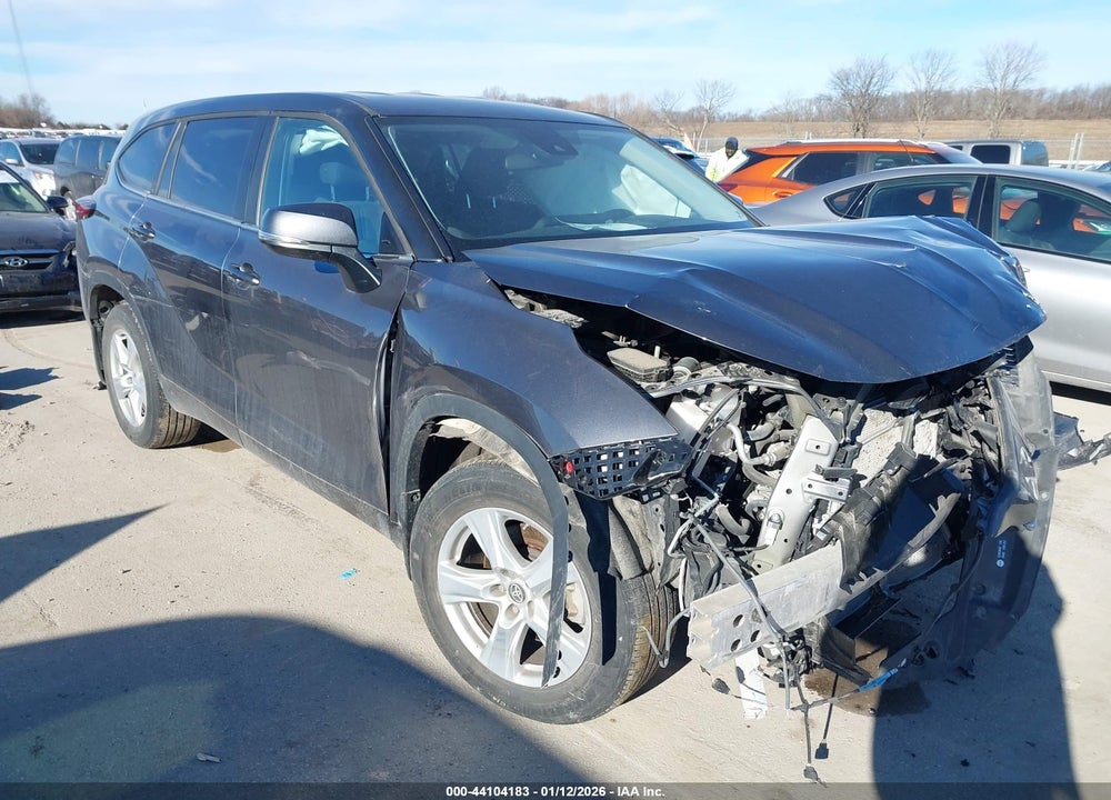2023 TOYOTA HIGHLANDER LE VIN: 5TDKDRBH4PS047558