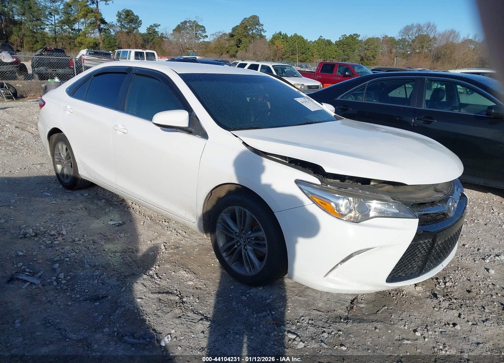 2015 TOYOTA CAMRY SE VIN: 4T1BF1FK1FU971690