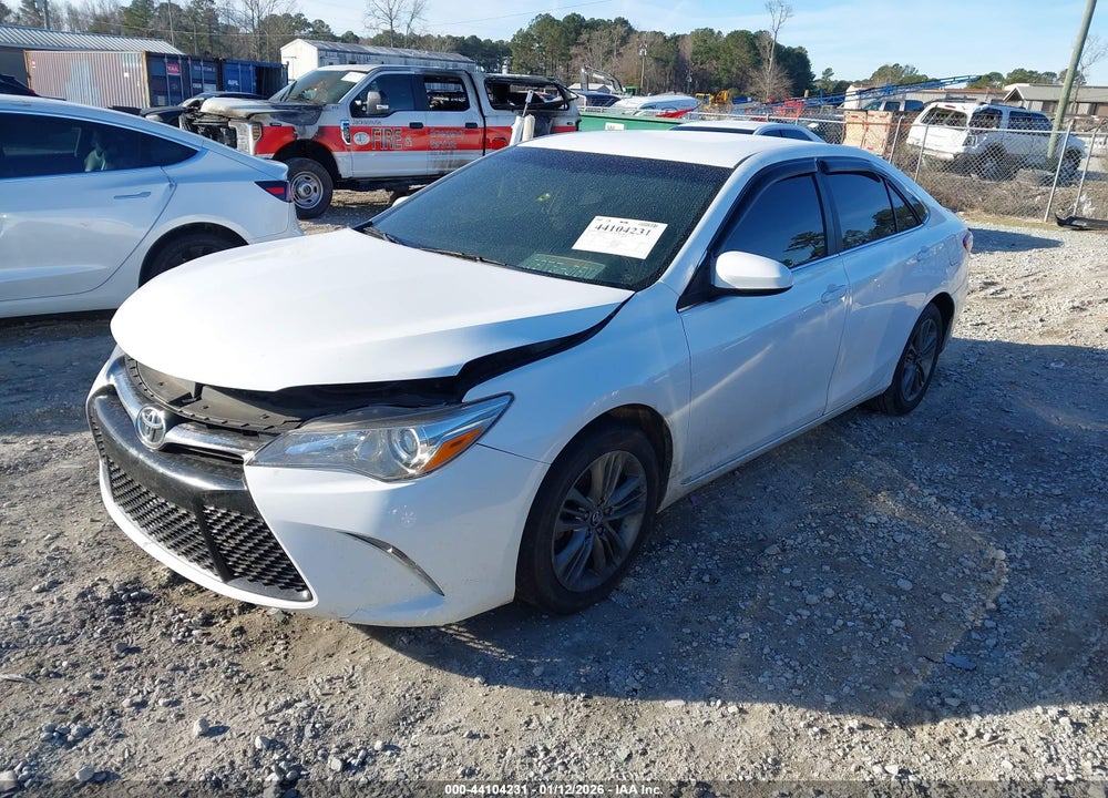 2015 TOYOTA CAMRY SE VIN: 4T1BF1FK1FU971690